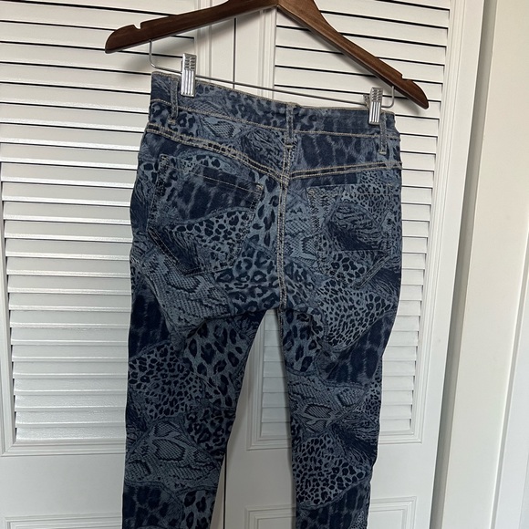 Venus Animal Print Jeans-Reversible - Picture 2 of 8